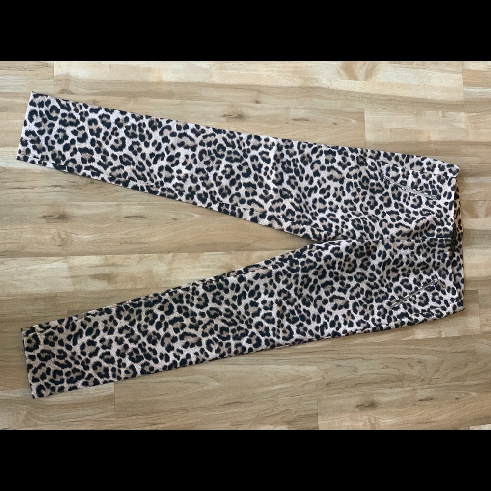 Zara leopard print size xs pants